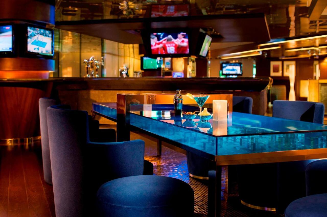Hong Kong Skycity Marriott Hotel Restaurace fotografie The Sports Bar