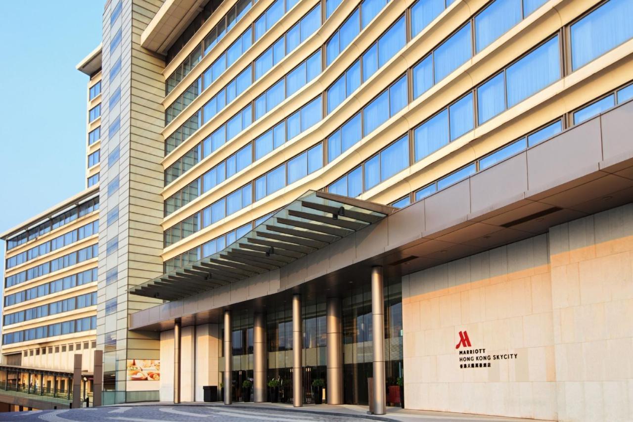 Hong Kong Skycity Marriott Hotel Exteriér fotografie The hotel's entrance